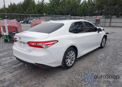2020 Toyota Camry Le from USA, damaged, VIN 4T1C11AK1LU935682